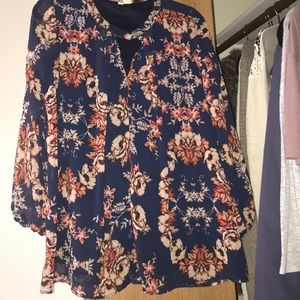 Floral Long sleeve top